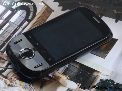 千元时尚Android2.2手机 华为U8150评测 手机